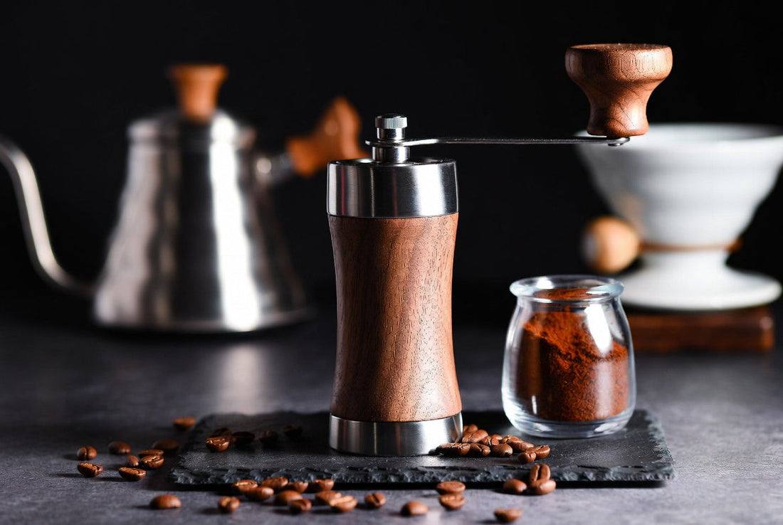 The Ultimate Guide to Grinding Coffee Beans: From Grind Size to Grinder Selection (Expert Methods)