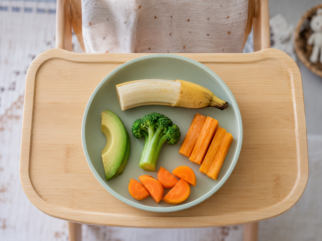 Toddler Self-Feeding Finger Foods — The BLW Safety Guide (2026)